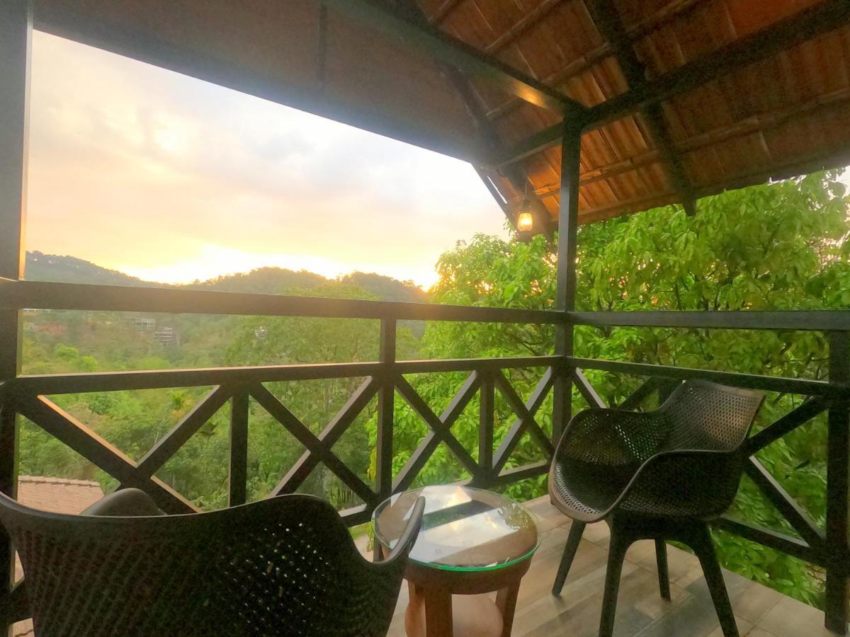 The Wild Trails Clarks Exotica , Munnar Hotell Exteriör bild